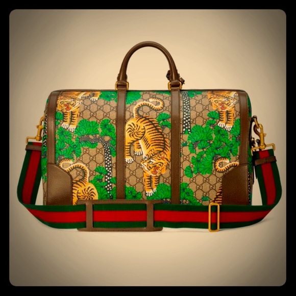 Gucci Other - Gucci Bengal GG Supreme Duffel Travel Bag